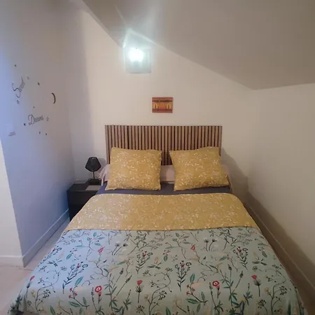 Apartamento Le Calme Bourges Exterior foto